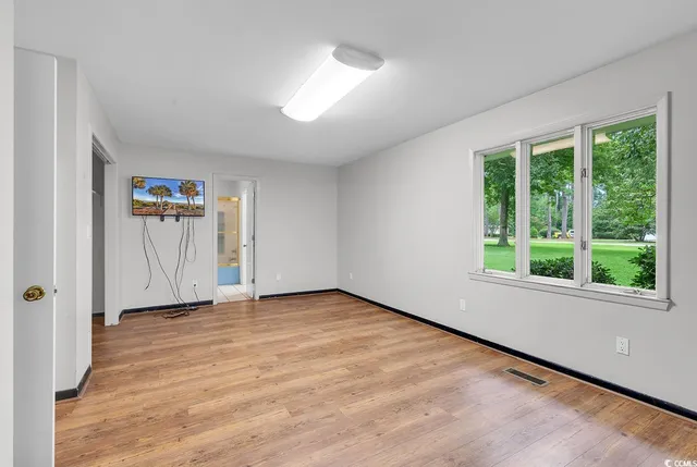 $950,000 | 115 Green Lake Drive, Myrtle Beach, SC 29572