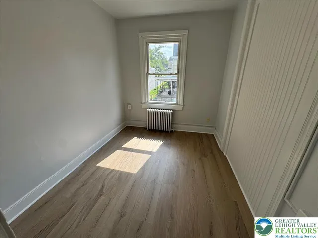 $1,400 | 1051 Ferry Street, Unit 2F, Easton, PA 18042