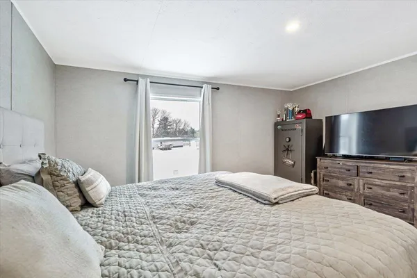 $305,000 | 78 Lynn Lou Drive, Highgate, VT 05459