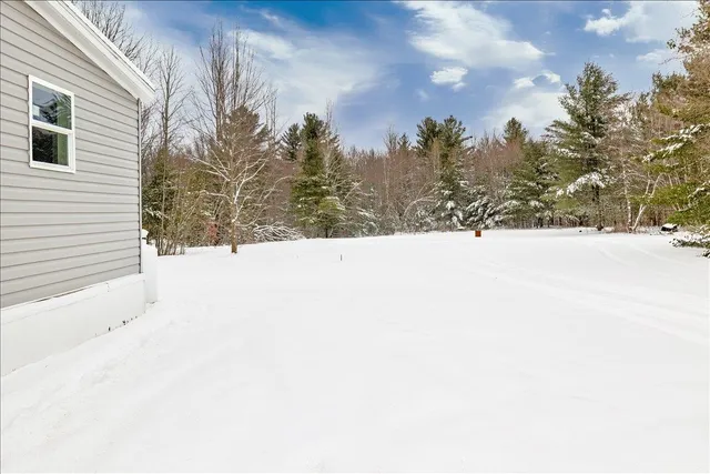 $305,000 | 78 Lynn Lou Drive, Highgate, VT 05459