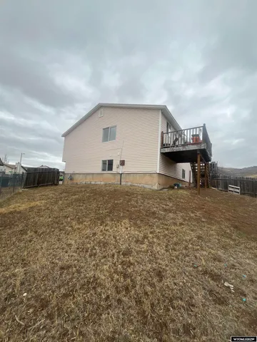 $134,721 | 407 Smith Avenue, Evanston, WY 82930