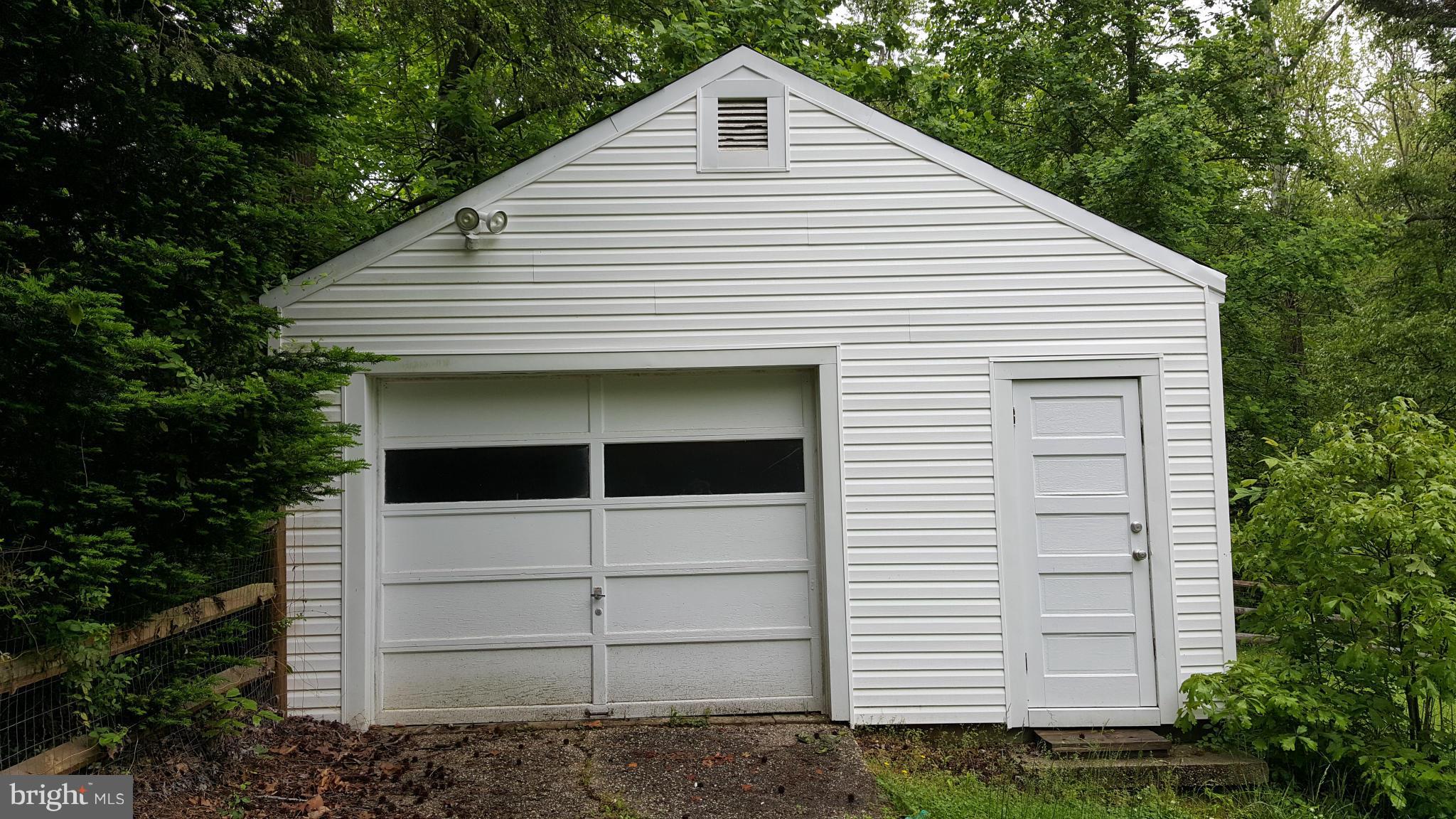 45119 Clarks Mill Road Hollywood, MD 20636 - Photo 29 of 30 Exterior (General)