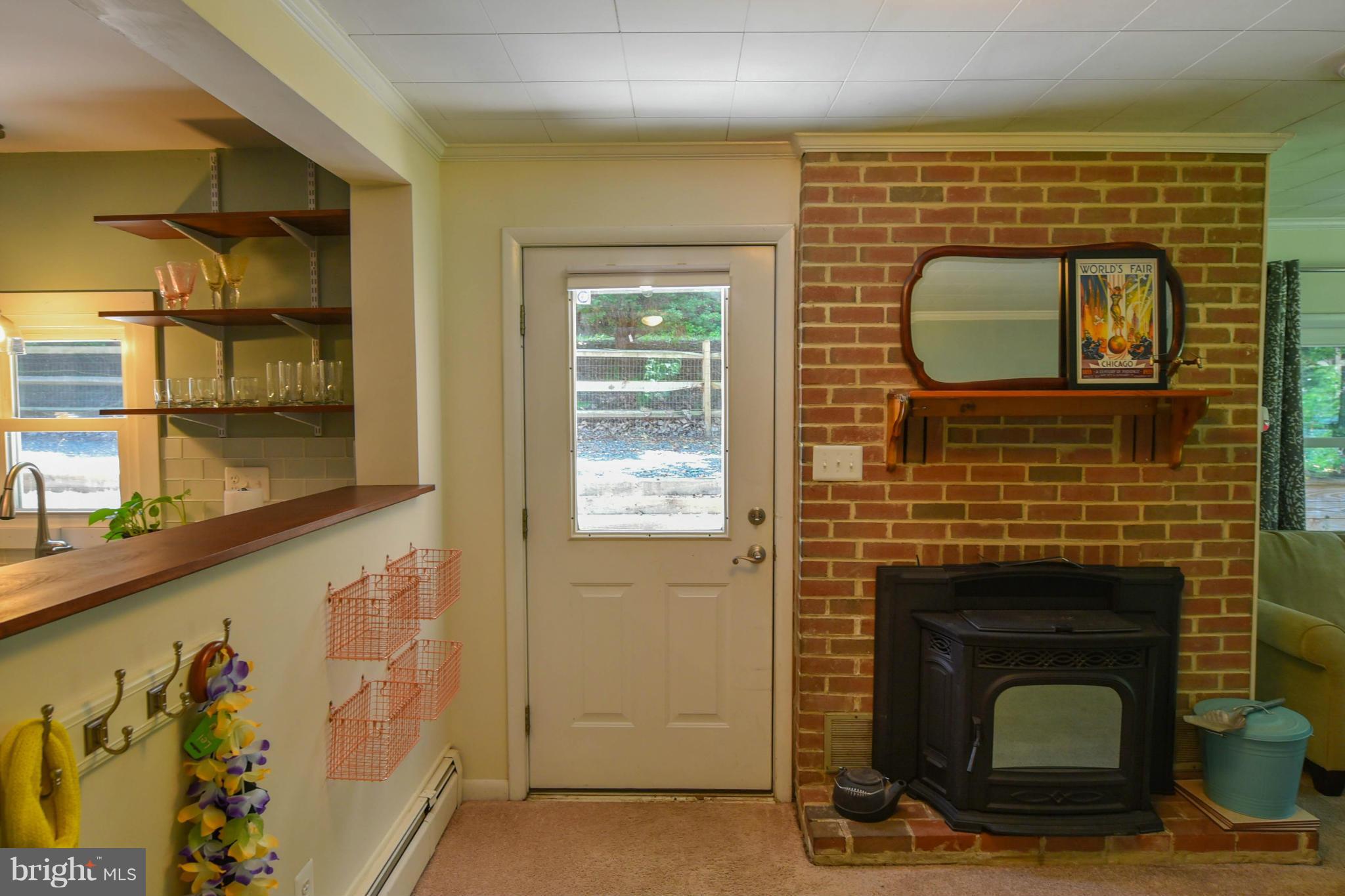 45119 Clarks Mill Road Hollywood, MD 20636 - Photo 6 of 30 Living Room