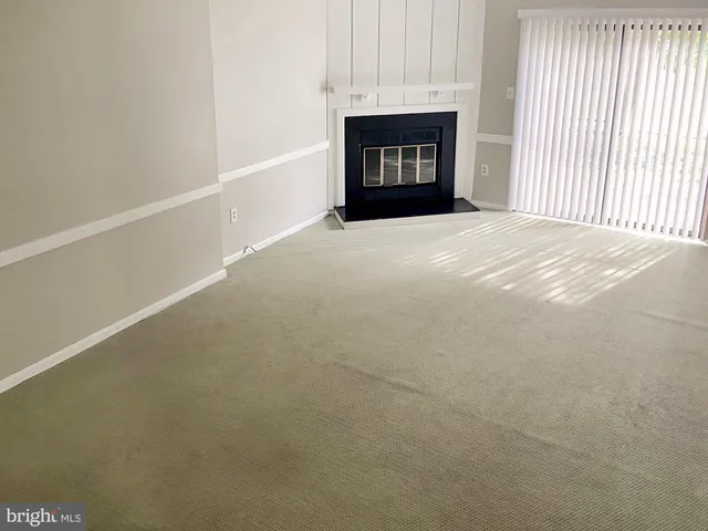 $3,400 | 5153 King Charles Way, Bethesda, MD 20814