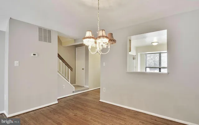 $3,400 | 5153 King Charles Way, Bethesda, MD 20814