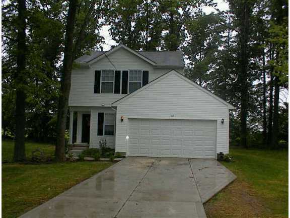 127 Charward Road Southwest Reynoldsburg, OH 43068 - Photo 2 of 3