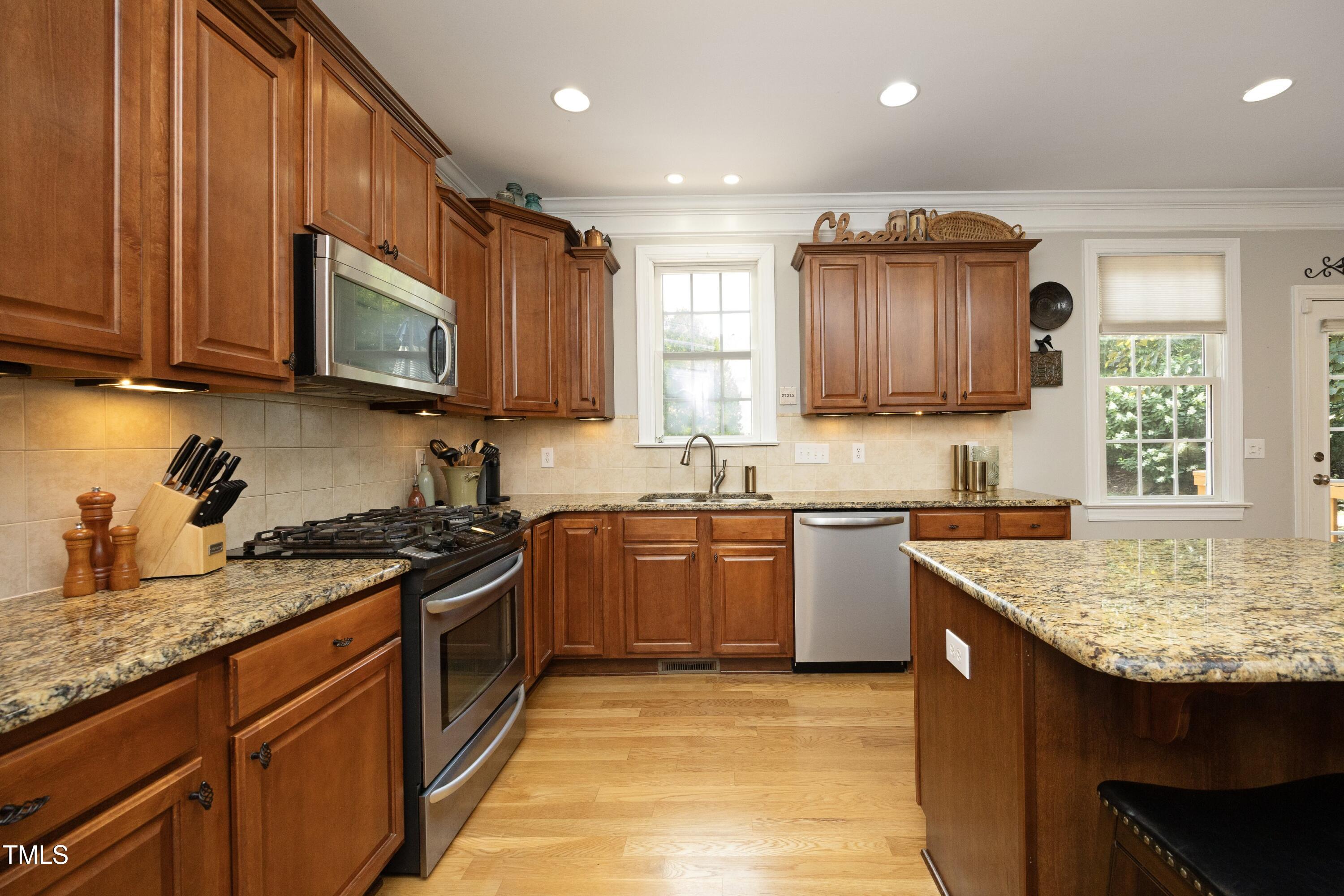 532 May Farm Road Pittsboro, NC 27312 - Photo 14 of 41 25Kitchen