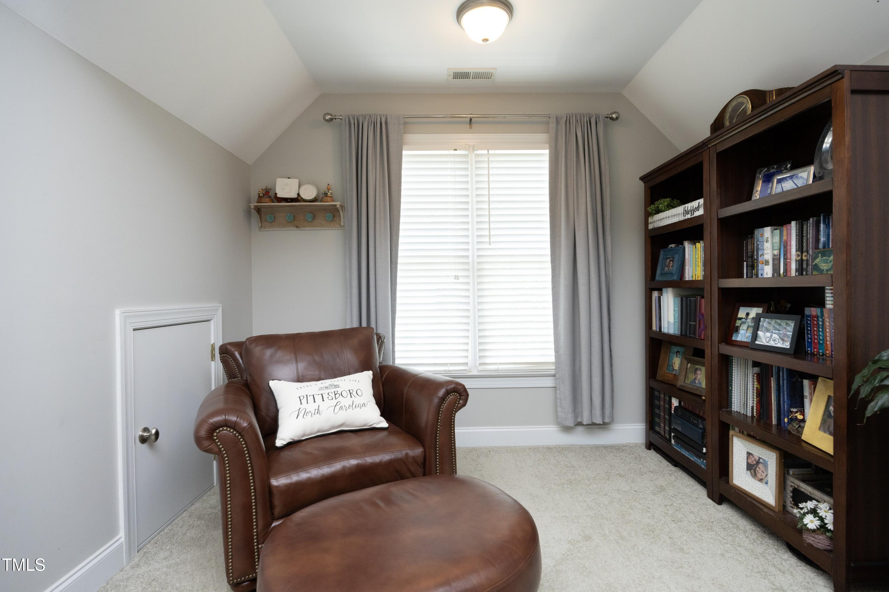 532 May Farm Road Pittsboro, NC 27312 - Photo 19 of 41 32SittingArea