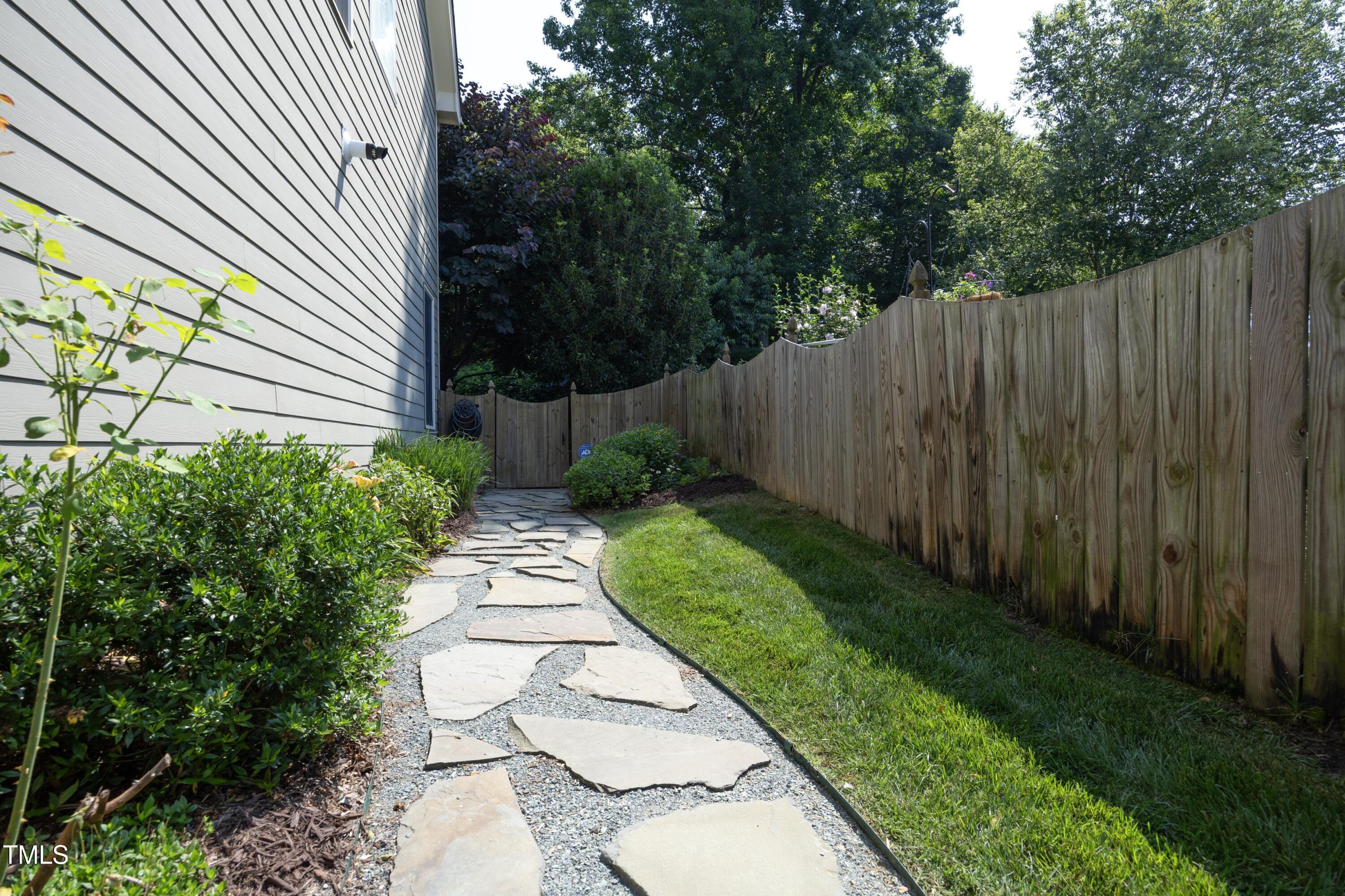 532 May Farm Road Pittsboro, NC 27312 - Photo 33 of 41 04SideWalkway