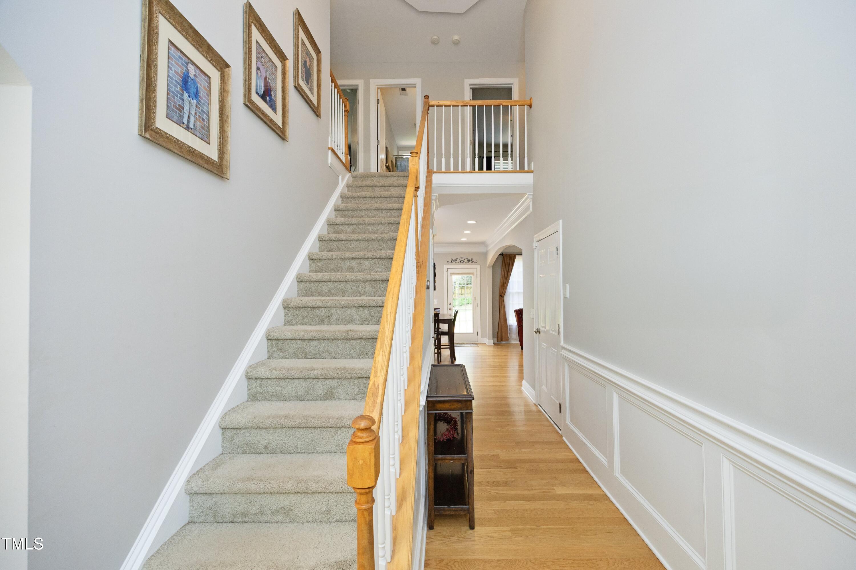 532 May Farm Road Pittsboro, NC 27312 - Photo 5 of 41 16Foyer