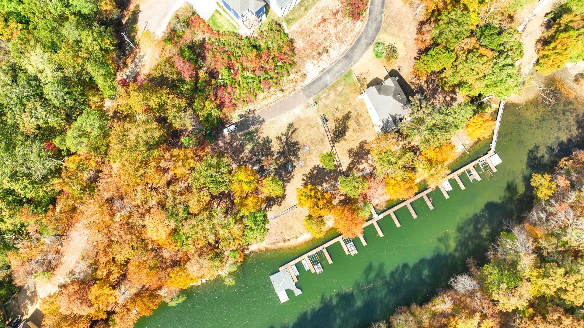 123 Breeze Point Savannah, TN 38372 - Photo 7 of 32 a view of garden