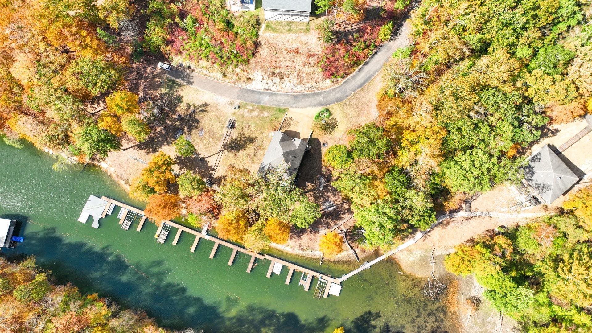 123 Breeze Point Savannah, TN 38372 - Photo 9 of 32 a picture of street view