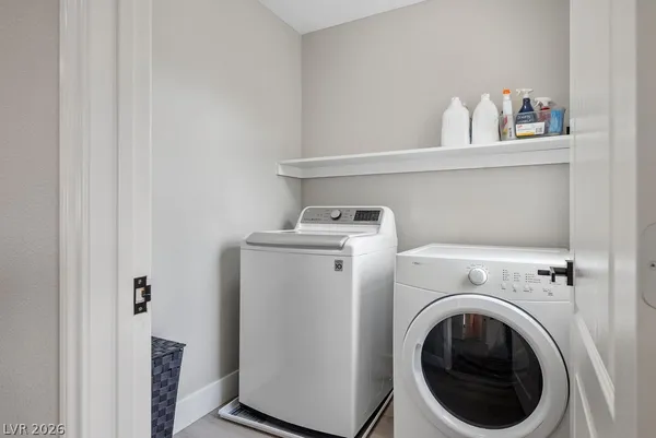 $3,038 | 10137 Glorious Moon Court, Las Vegas, NV 89178