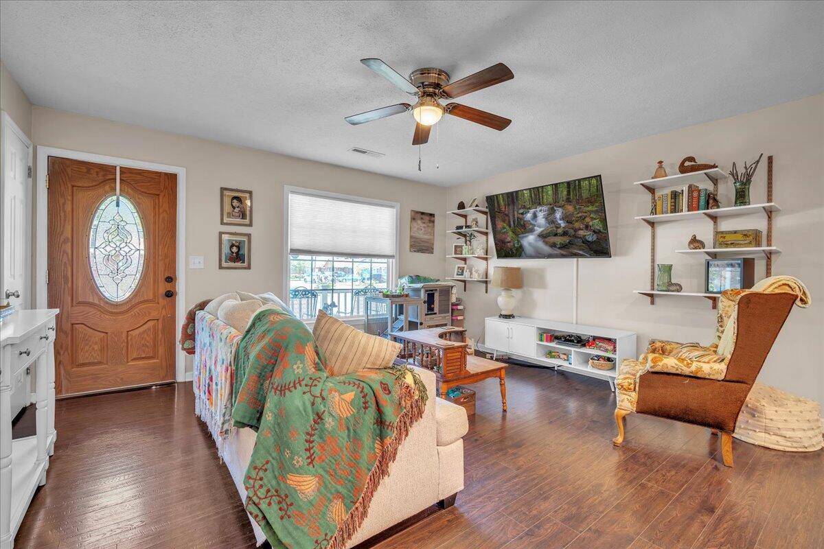 132 Belknap Road Goose Creek, SC 29445 - Photo 8 of 29 05-132 Belknap Rd-25