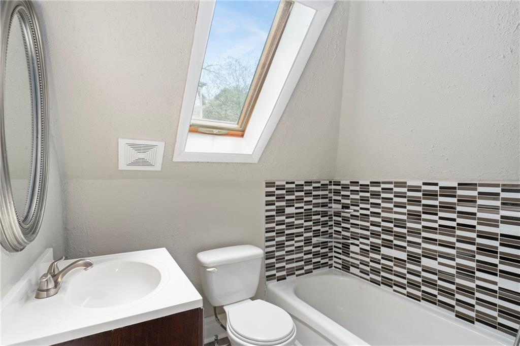 7504 Brighton Road Pittsburgh, PA 15202 - Photo 18 of 23