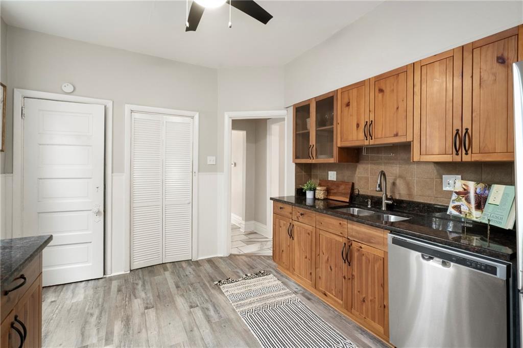 7504 Brighton Road Pittsburgh, PA 15202 - Photo 9 of 23