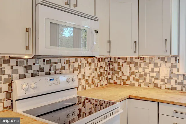 $305,000 | 329 Union Avenue, Runnemede, NJ 08078