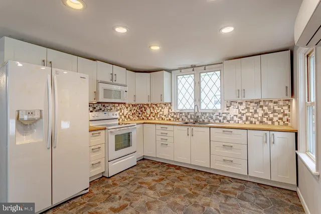 $305,000 | 329 Union Avenue, Runnemede, NJ 08078