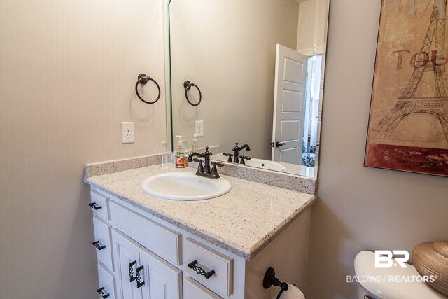8265 Pine Run Daphne, AL 36527 - Photo 32 of 46 Bathroom 3