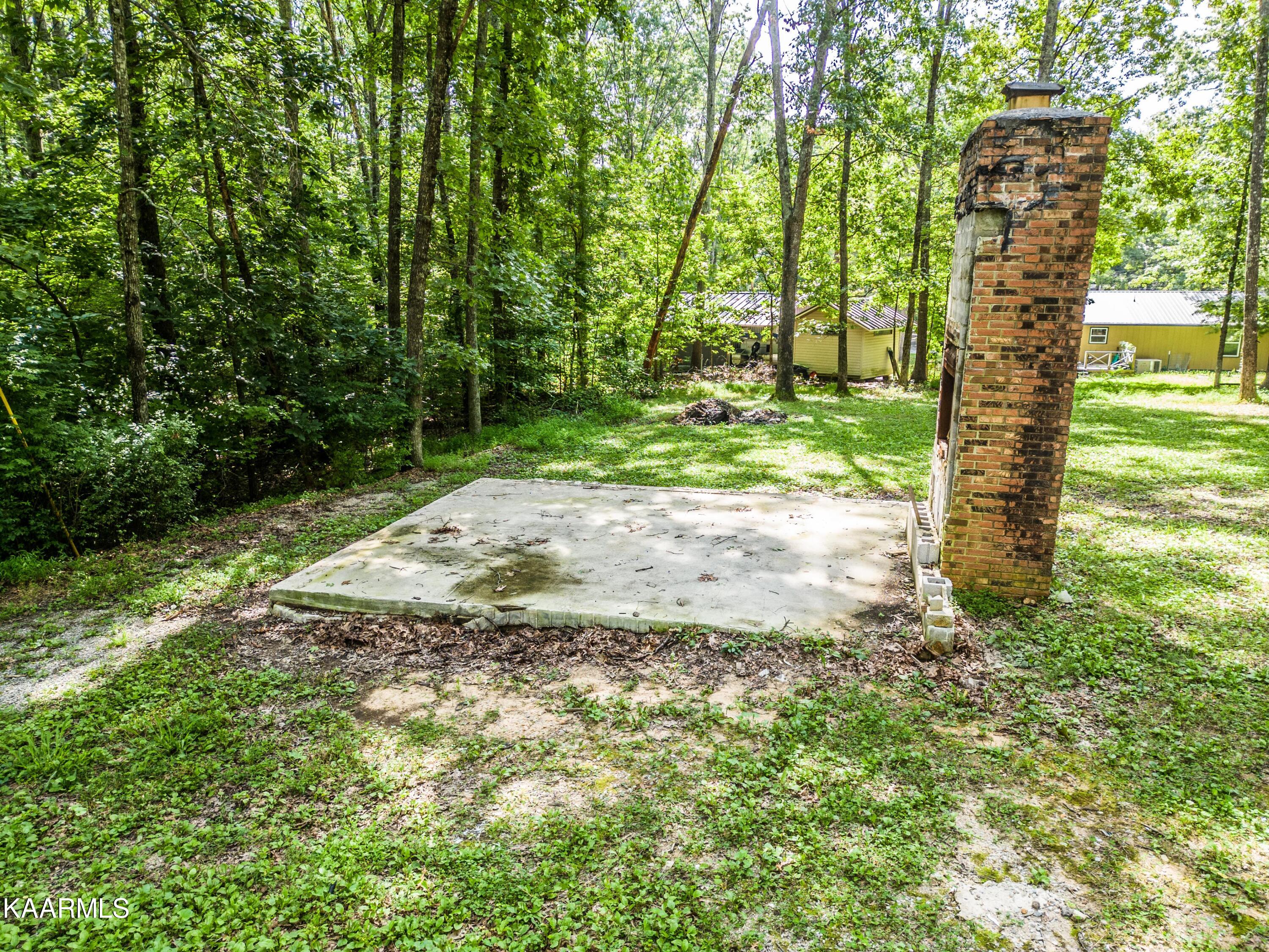 3125 Oswego Road Crossville, TN 38572 - Photo 4 of 7 Existing Slab with Chimney