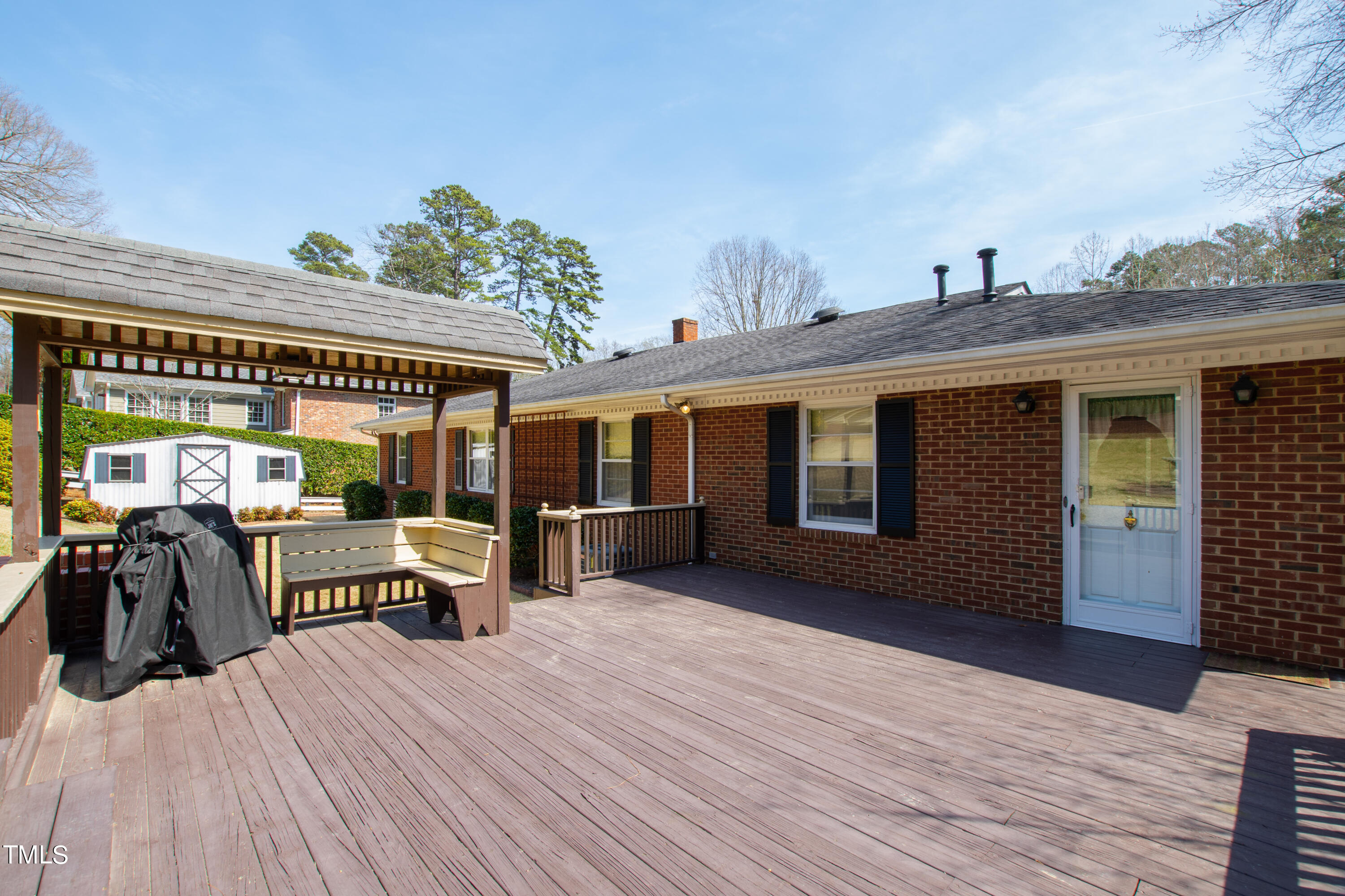 1725 Brooks Avenue Raleigh, NC 27607 - Photo 20 of 42 a view of a house with sitting area