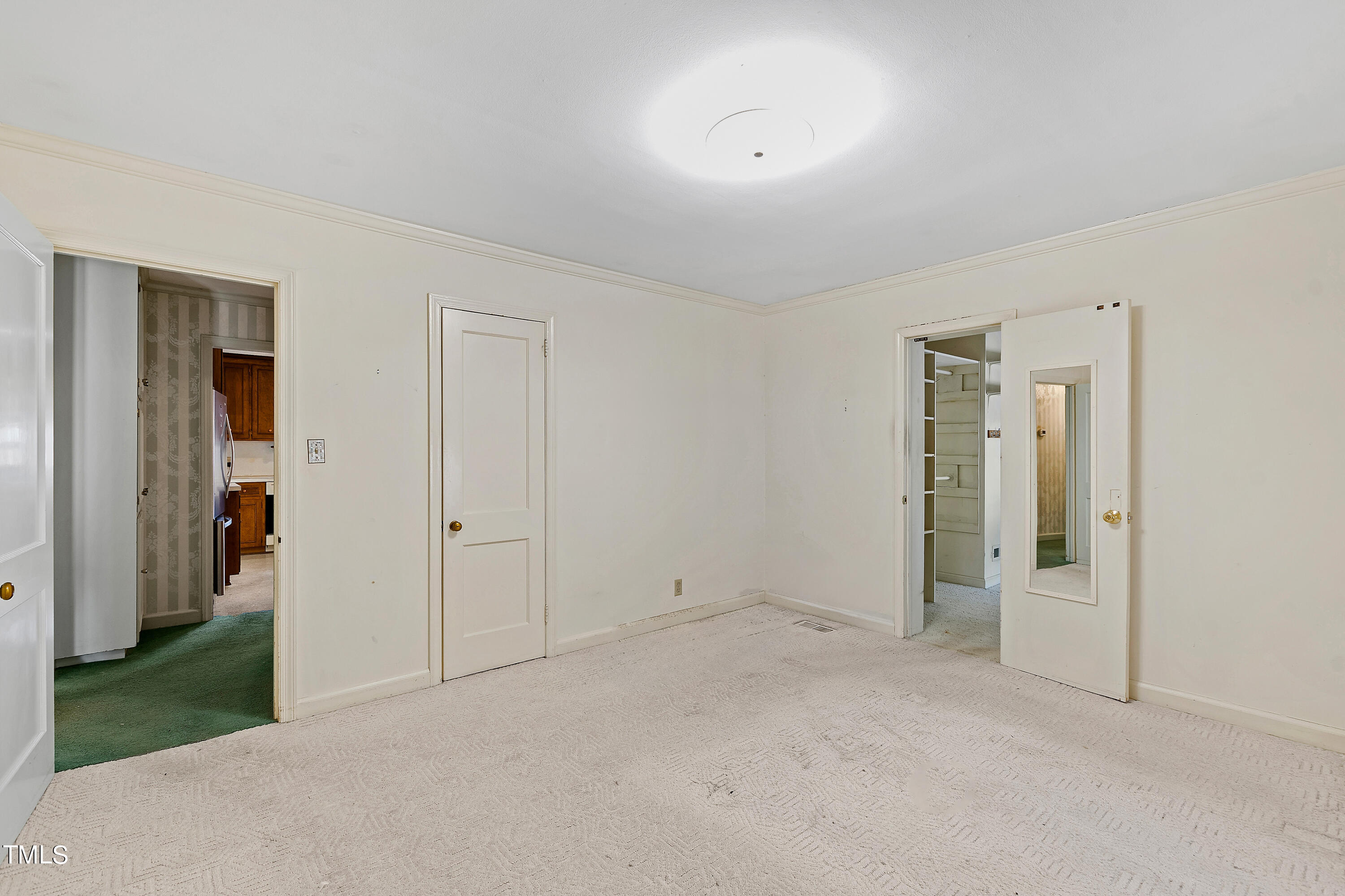 1725 Brooks Avenue Raleigh, NC 27607 - Photo 29 of 42 a view of an empty room
