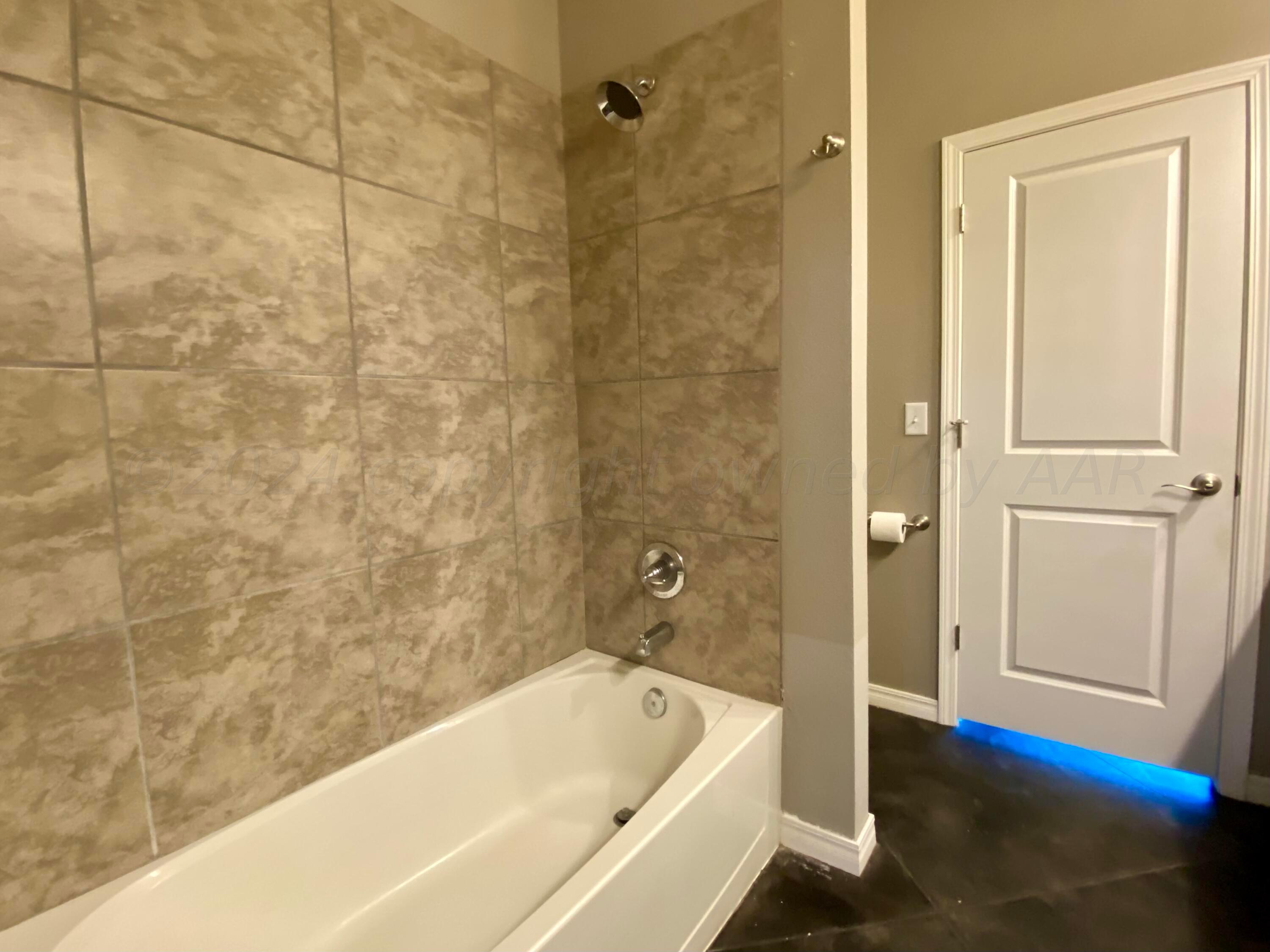 9608 Sydney Drive Amarillo, TX 79119 - Photo 11 of 22 Primary Suite-4