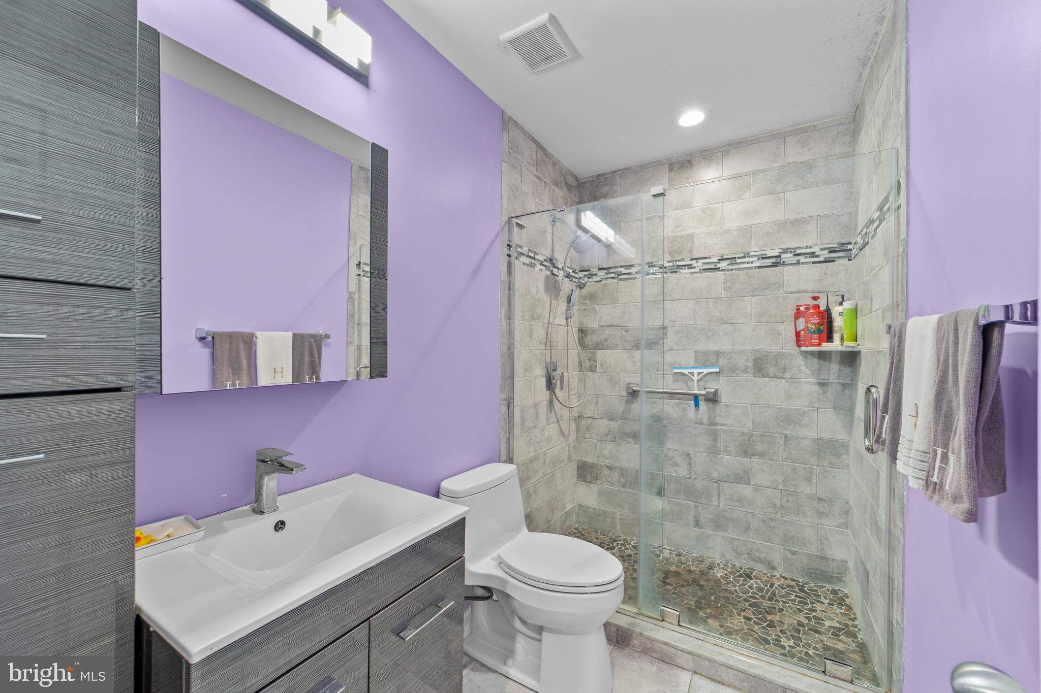 264A Glen Road Monroe Township, NJ 08831 - Photo 22 of 31 a bathroom with a sink shower and a toilet