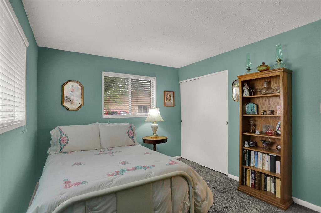 9236 Brookville Road Indianapolis, IN 46239 - Photo 19 of 28 Gallery Image 19