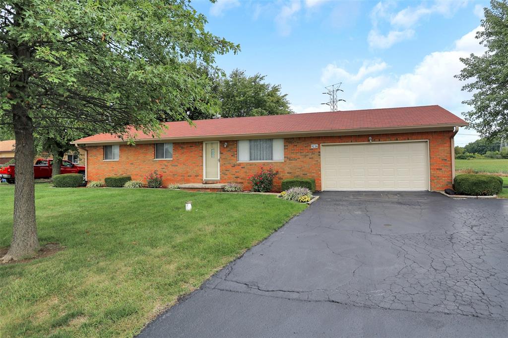 9236 Brookville Road Indianapolis, IN 46239 - Photo 2 of 28 Gallery Image 2
