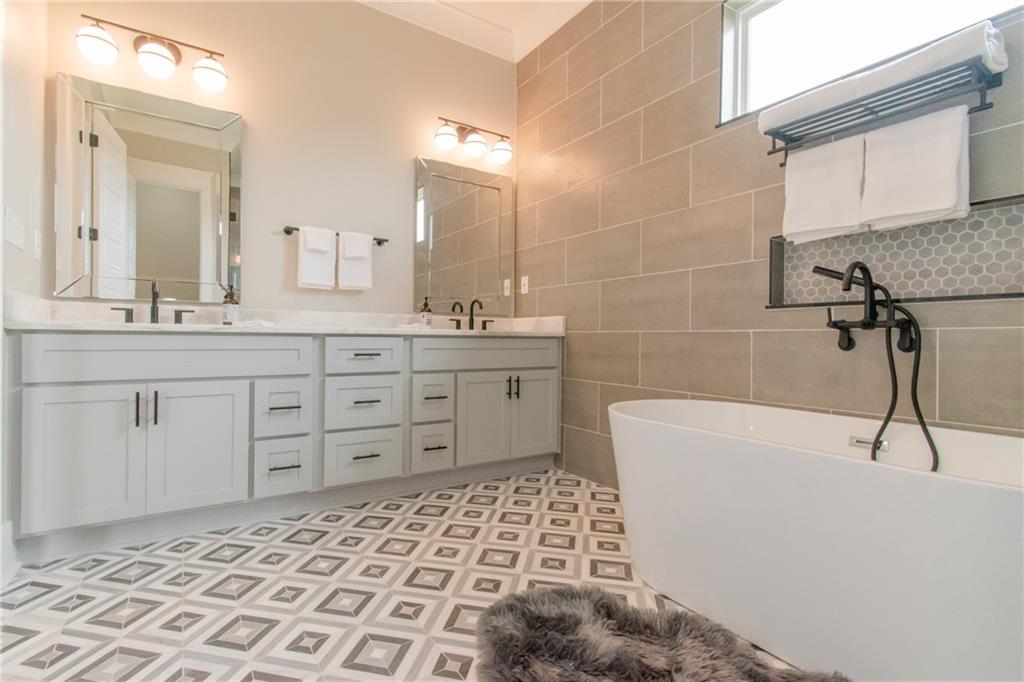 8404 Benjamin Street Chalmette, LA 70043 - Photo 27 of 34