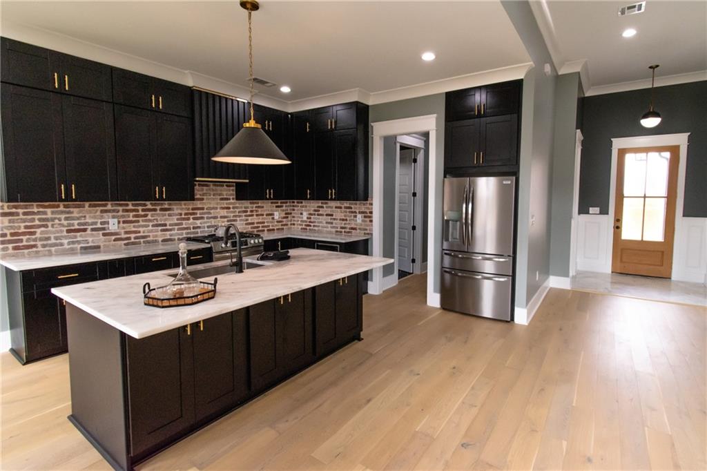 8404 Benjamin Street Chalmette, LA 70043 - Photo 10 of 34