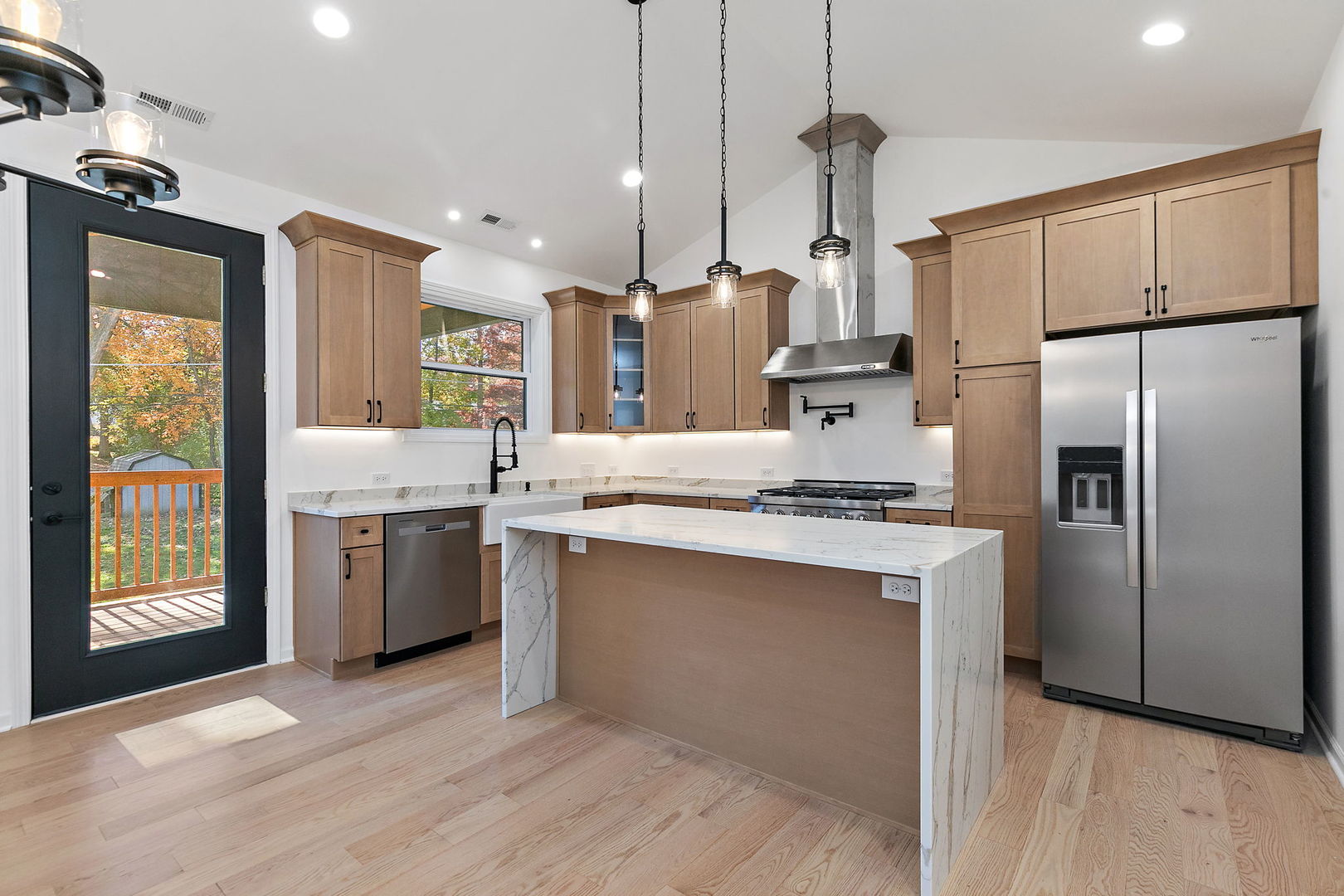 8611 Dorr Road Wonder Lake, IL 60097 - Photo 11 of 41