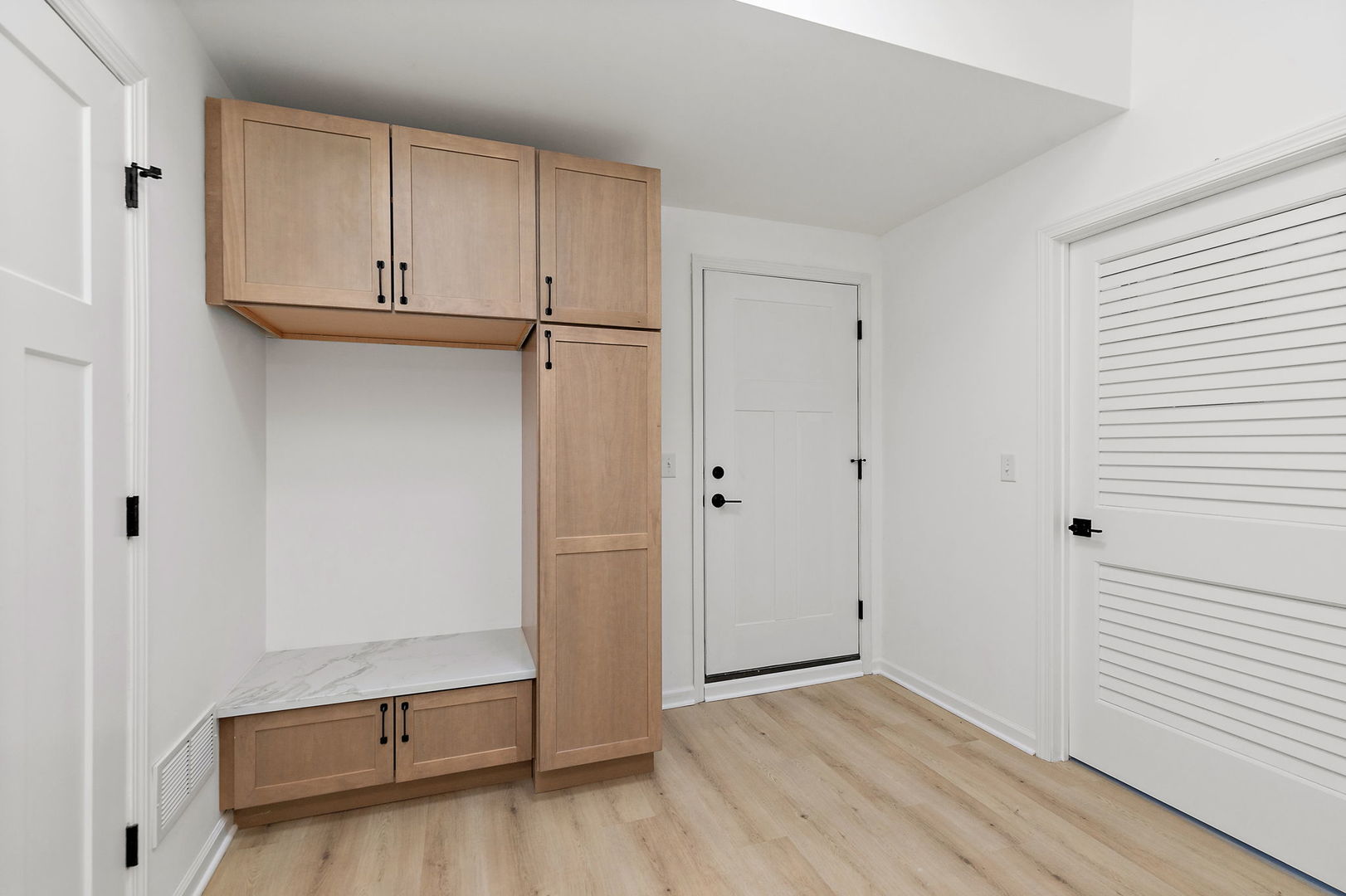 8611 Dorr Road Wonder Lake, IL 60097 - Photo 32 of 41