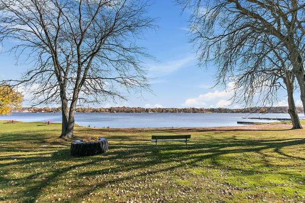 $699,900 | 8611 Dorr Road, Wonder Lake, IL 60097