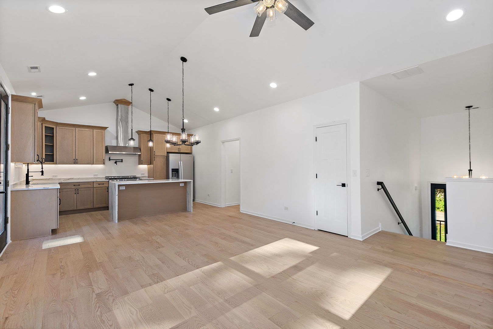 8611 Dorr Road Wonder Lake, IL 60097 - Photo 5 of 41