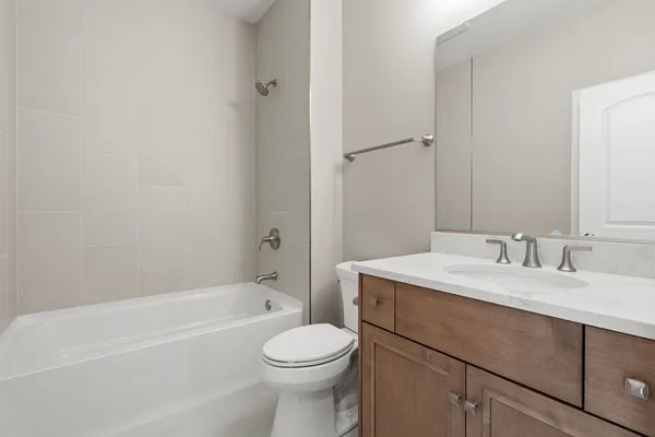 $699,990 | 16551 Kayla Drive, Lemont, IL 60439