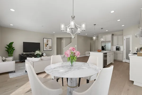 $699,990 | 16551 Kayla Drive, Lemont, IL 60439