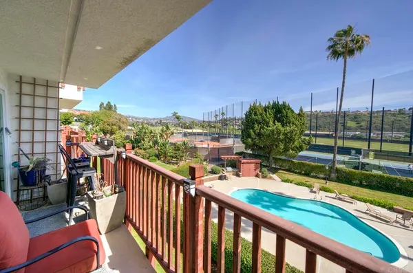 $779,000 | 2003 Costa Del Mar Road, Unit 678, Carlsbad, CA 92009