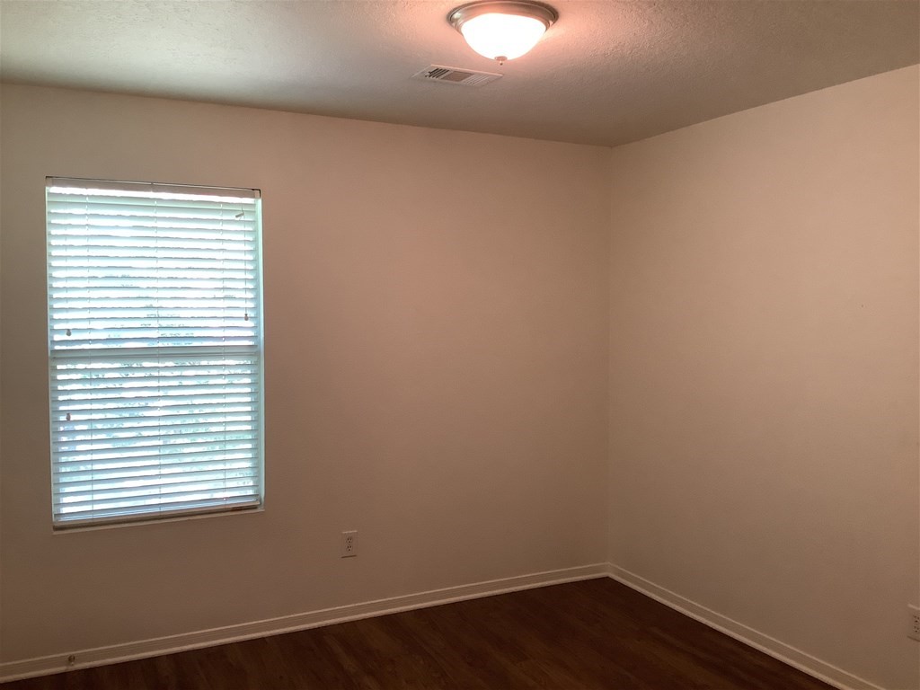 16977 Scenic Knoll Conroe, TX 77385 - Photo 29 of 33