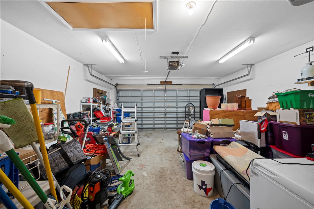 2625 Henrietta Place Ingleside, TX 78362 - Photo 24 of 28 Plenty of room for cars and toys