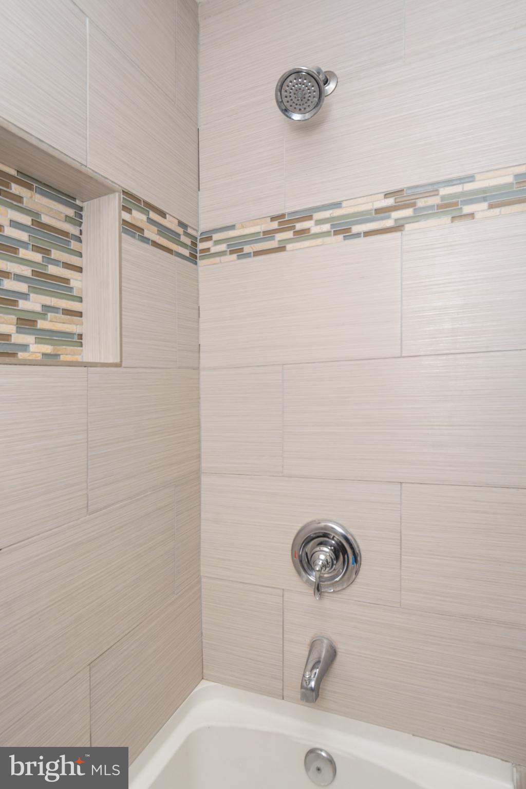 117 Avon Beach Road Baltimore, MD 21222 - Photo 10 of 41 Gallery Image 10