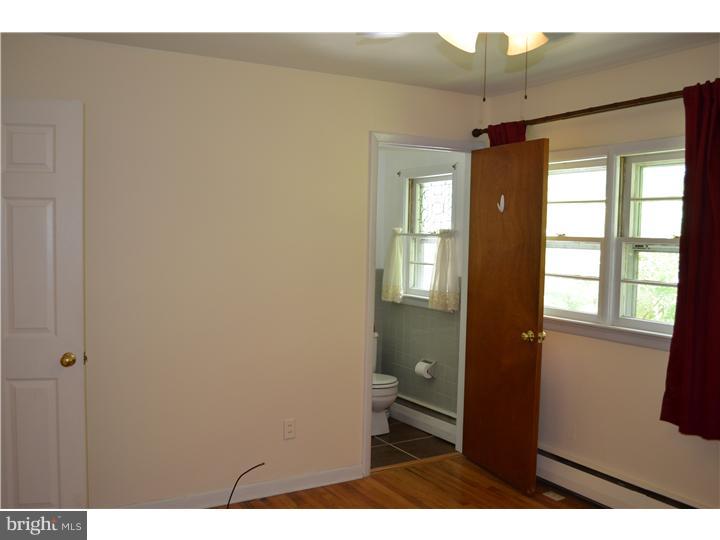 4 Dolington Road Yardley, PA 19067 - Photo 8 of 13 Gallery Image 8