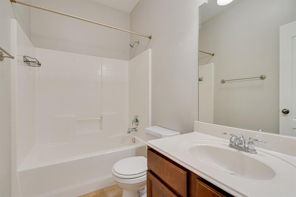 4016 Rome Court Irving, TX 75038 - Photo 19 of 24 Guest Bathroom