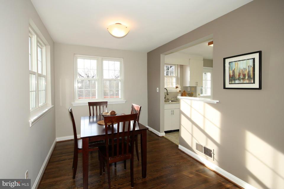 3808 Ridge Road Annandale, VA 22003 - Photo 8 of 25 Dining Room