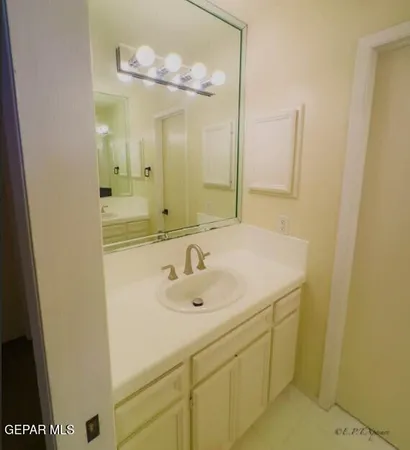 $424,950 | 304 Rio Estancia Drive, El Paso, TX 79932