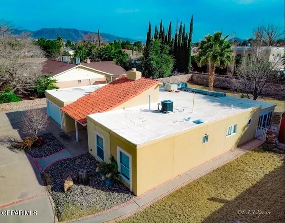 $424,950 | 304 Rio Estancia Drive, El Paso, TX 79932