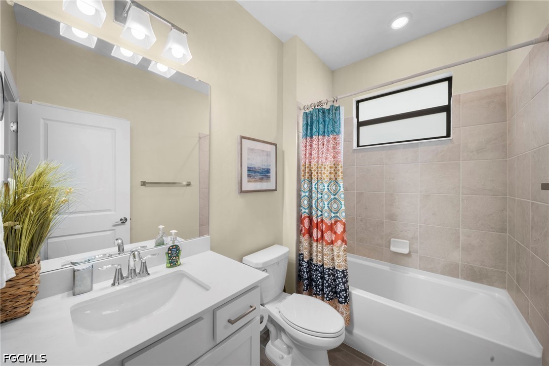 11319 Canopy Loop Fort Myers, FL 33913 - Photo 20 of 50 Gallery Image 20