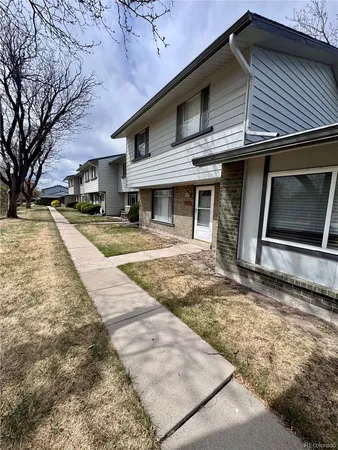 $275,000 | 12646 East Kansas Place, Aurora, CO 80012