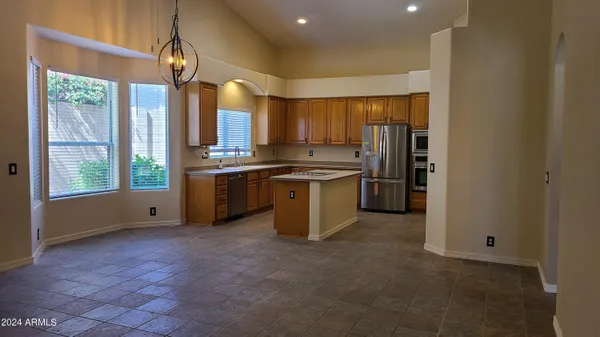 $3,750 | 14206 South 12th Place, Phoenix, AZ 85048